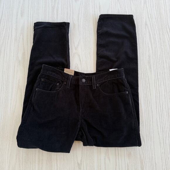 Levi’s Men’s 30x30 Black Corduroy Ankle Pants - Picture 2 of 6